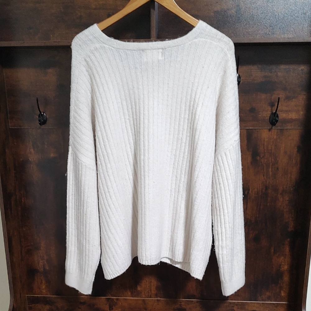 Pinque Women's V-Neck Sweater in Cream - Picture 3 of 3